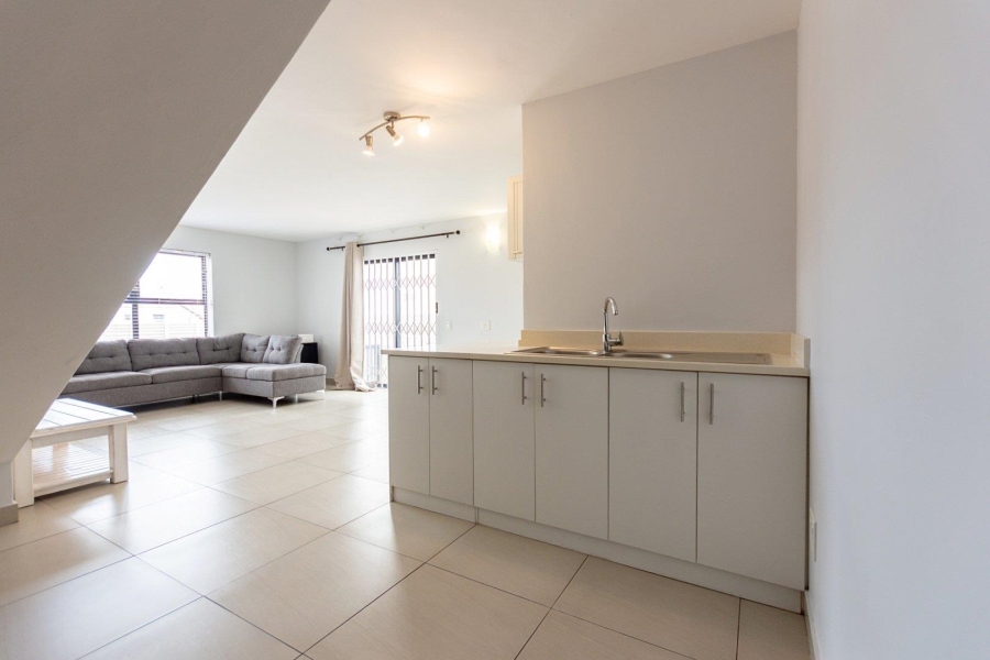 5 Bedroom Property for Sale in Calypso Beach Western Cape